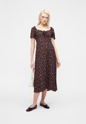 Летнее платье