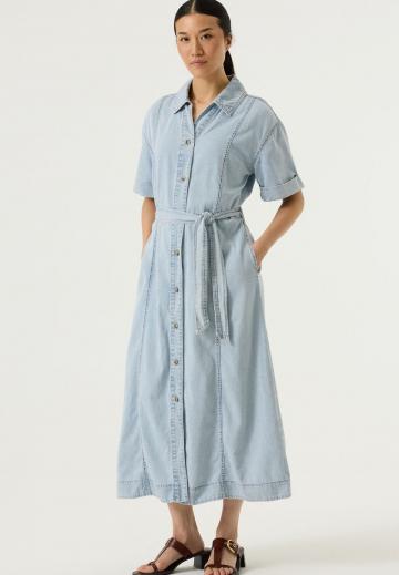 Джинсовое платье