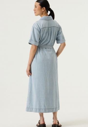 Джинсовое платье