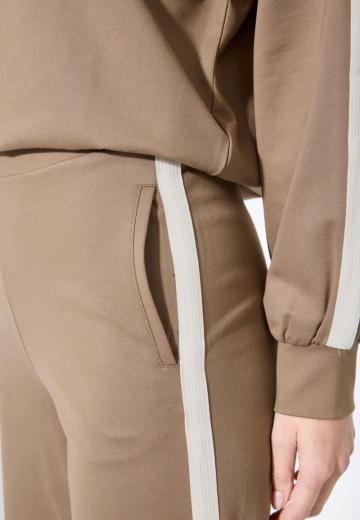 Спортивные штаны