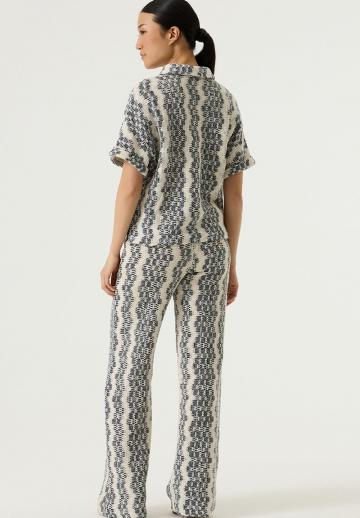 Прямые брюки