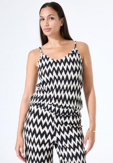 Топ на бретельках