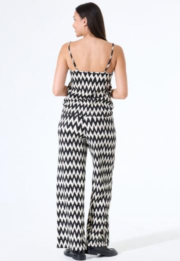 Топ на бретельках