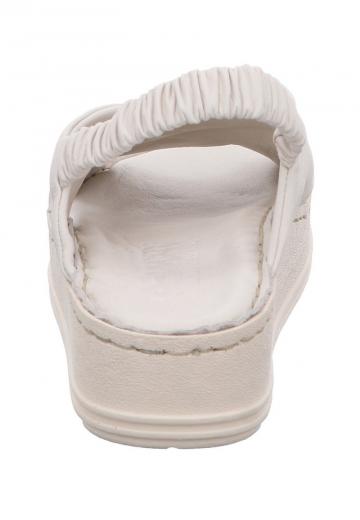 Босоножки на танкетке