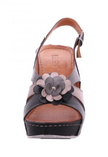 Босоножки на платформе