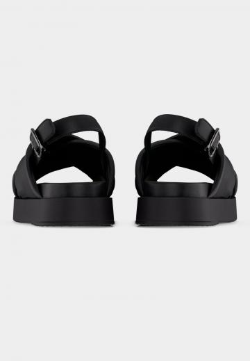 Босоножки на платформе