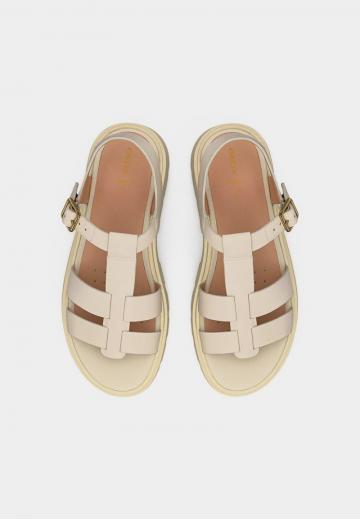 Босоножки на платформе