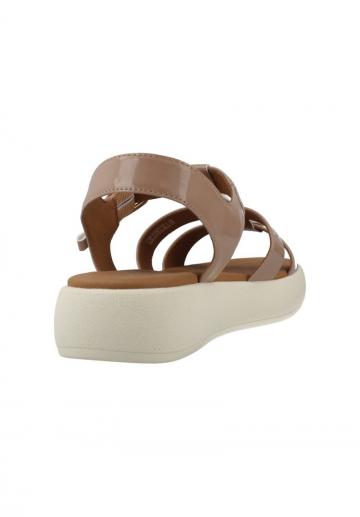 Босоножки на платформе