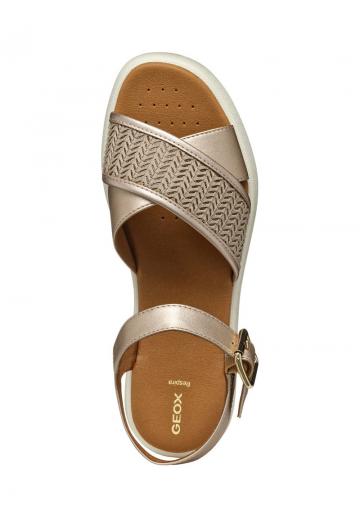 Босоножки на платформе