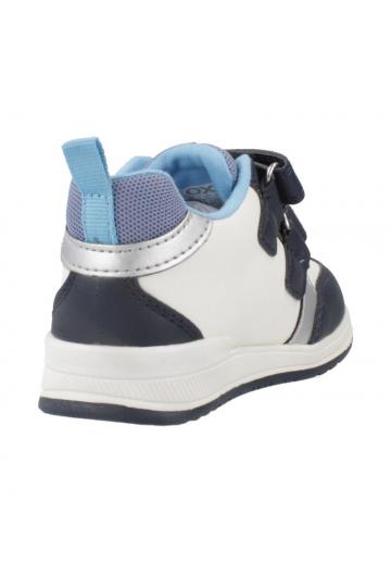 Детская обувь