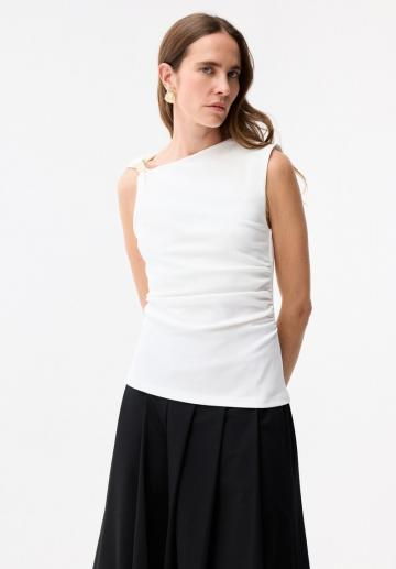 Блузка без рукавов