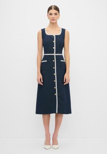 Джинсовый комбинезон