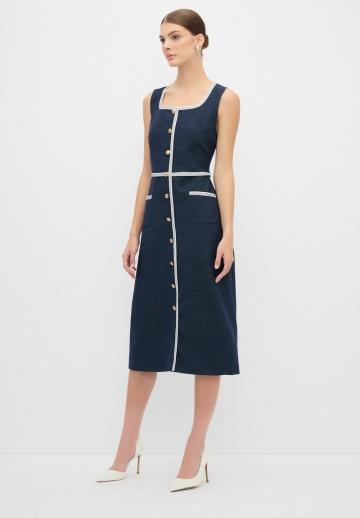 Джинсовый комбинезон