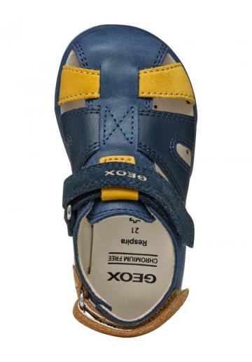 Детская обувь