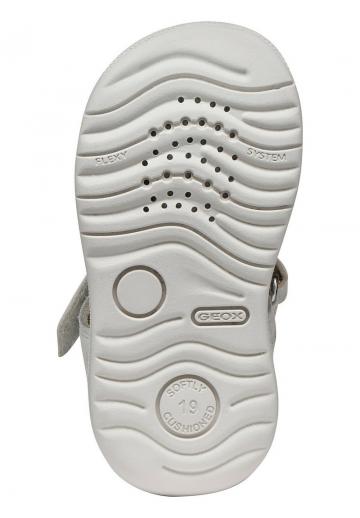 Детская обувь