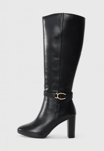 Высокие сапоги