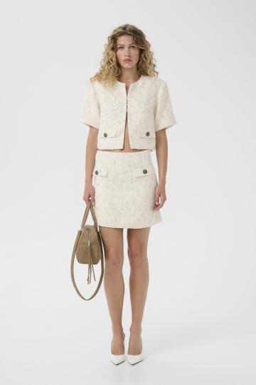 Короткий блейзер