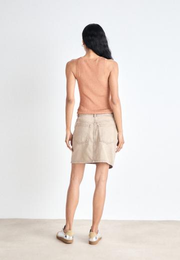 Юбка с накладными карманами