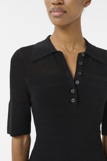 Вязаное платье