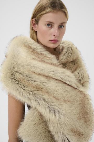 Пуховой жилет