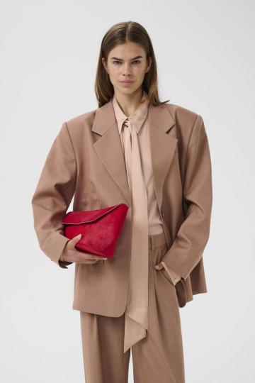 Длинный блейзер