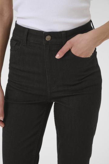 Клешеные джинсы