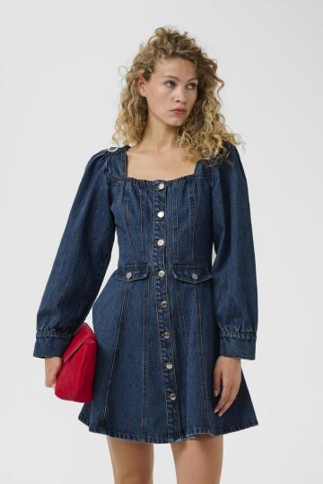 Джинсовый комбинезон