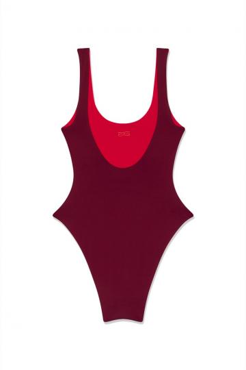 Слитный купальник