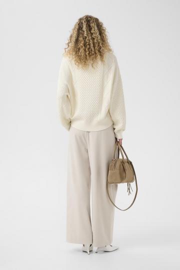 Вязаная кофта