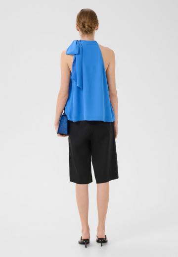 Блузка без рукавов