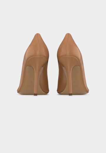 Туфли на высоком каблуке