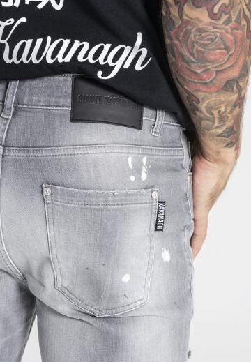 Узкие джинсы