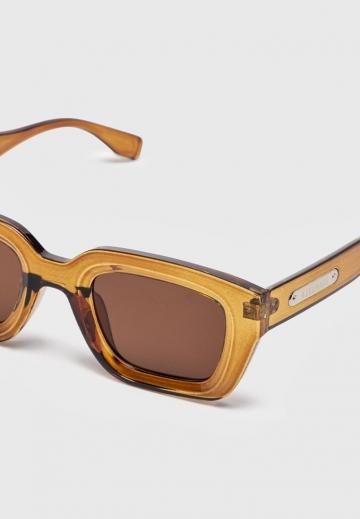 Солнечные очки