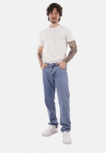 Свободные джинсы