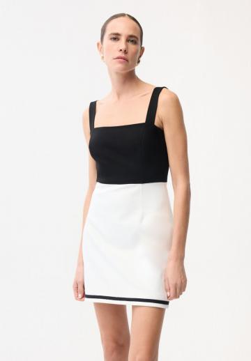 Платье футляр