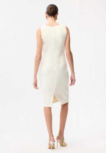 Платье футляр