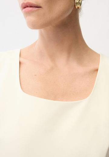 Платье футляр