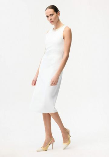 Платье футляр