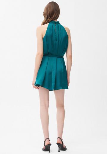 Короткое платье