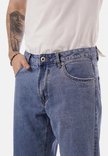 Свободные джинсы