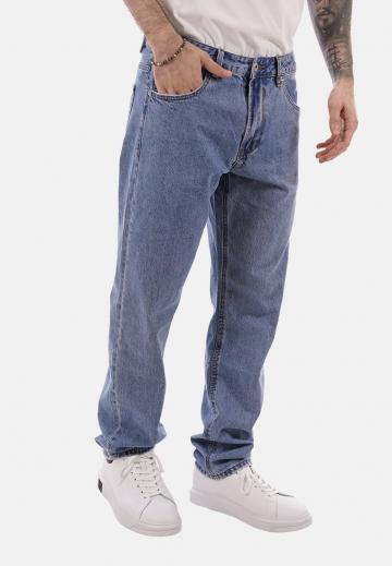 Свободные джинсы