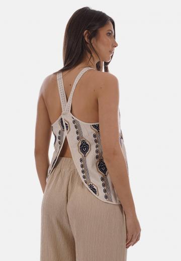 Блузка без рукавов