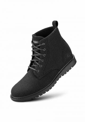 Ботинки на шнуровке