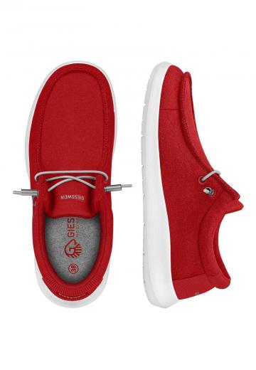 Ботинки на шнуровке