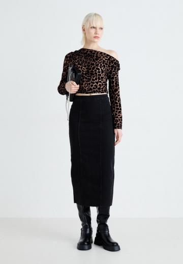 Топ на одно плечо