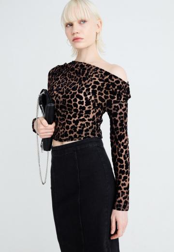 Топ на одно плечо