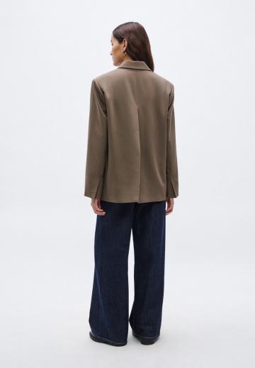 Короткое пальто