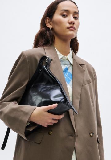 Короткое пальто