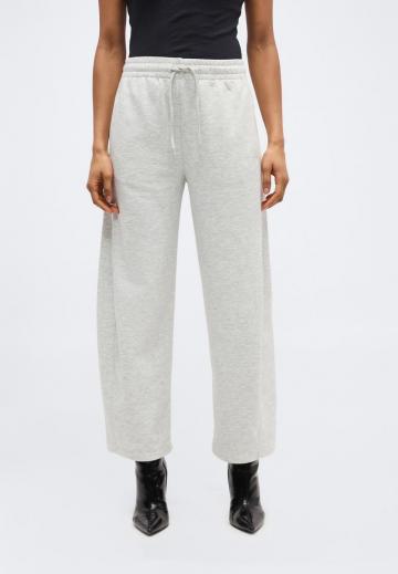 Спортивные штаны