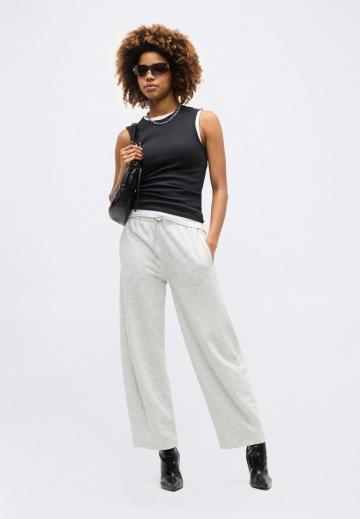 Спортивные штаны